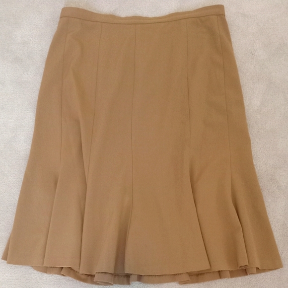 Focus 2000 Dresses & Skirts - Light brown woman's skirt